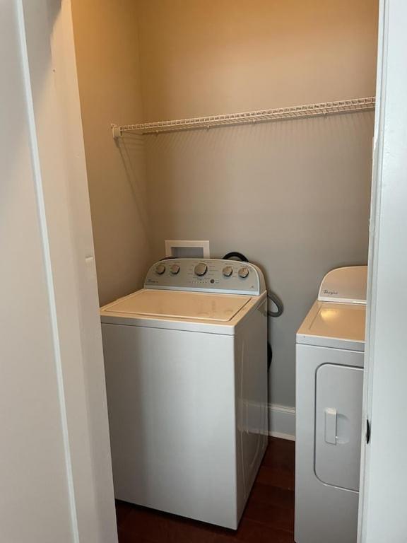 Updated Red Door Revival In Downtown Saint Augustine 外观 照片